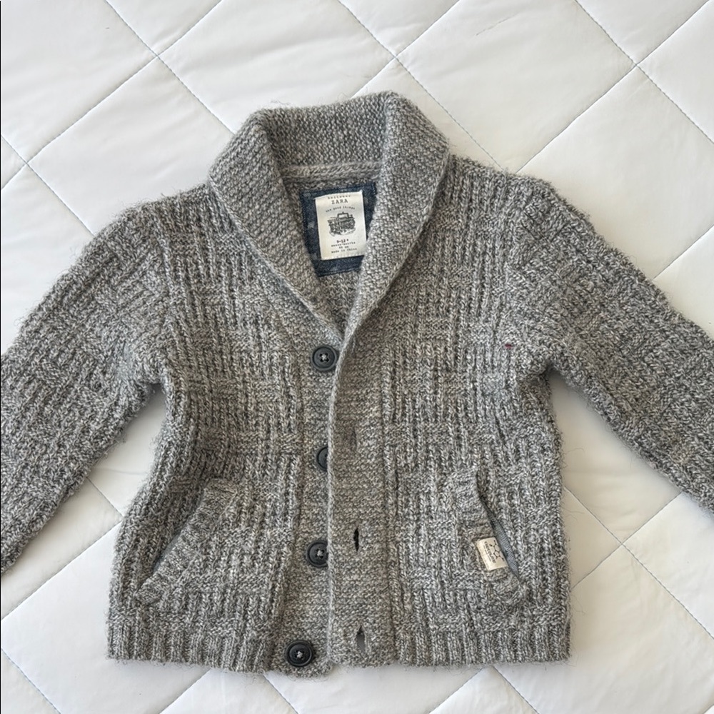 Cozy Gray Knit Zara Kids sweater
